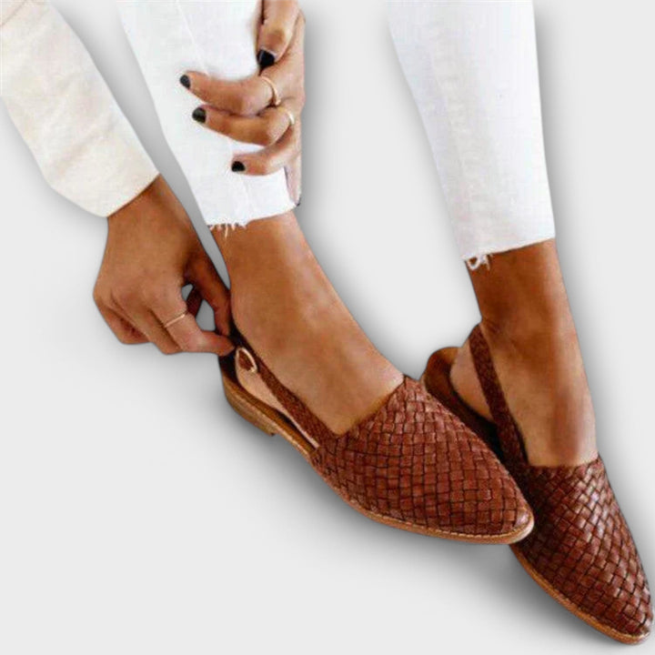 Luisa – Stylish Moccasins