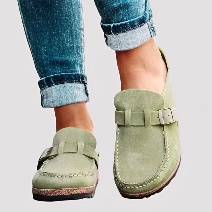 Iris - Casual Shoes with Style