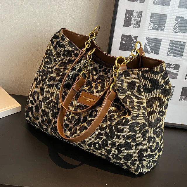 Nora - Leopard Charm Bag