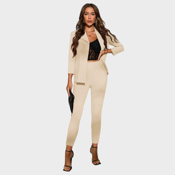 Sophia – Elegant Suit