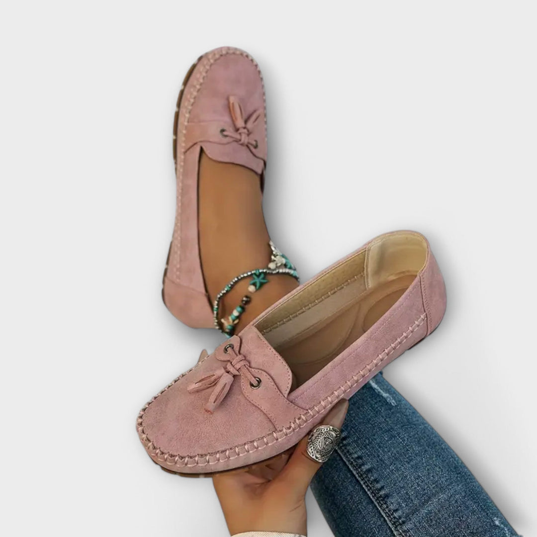 Lise – Timeless Moccasins