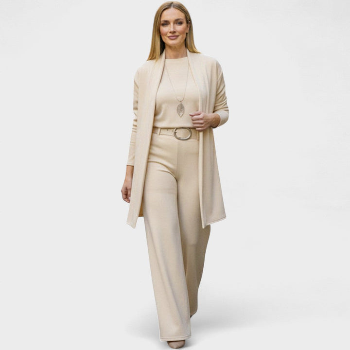 Janet - Luxurious 3-pieces suit