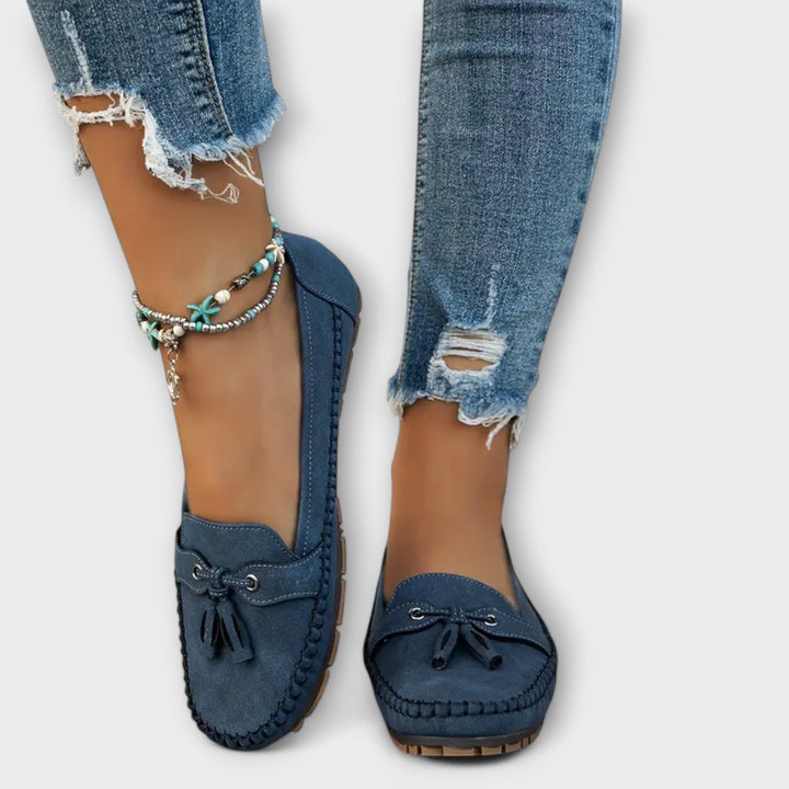Lise – Timeless Moccasins