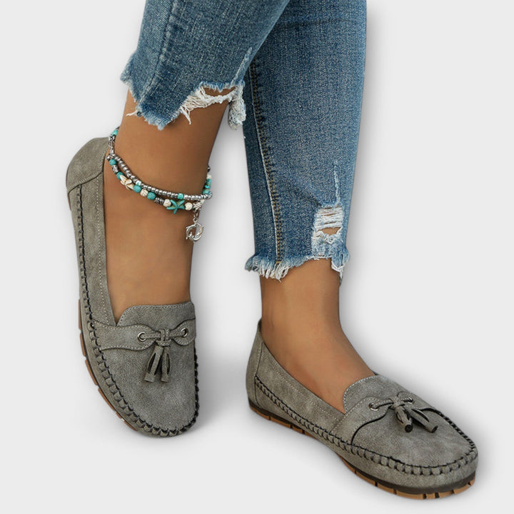 Lise – Timeless Moccasins