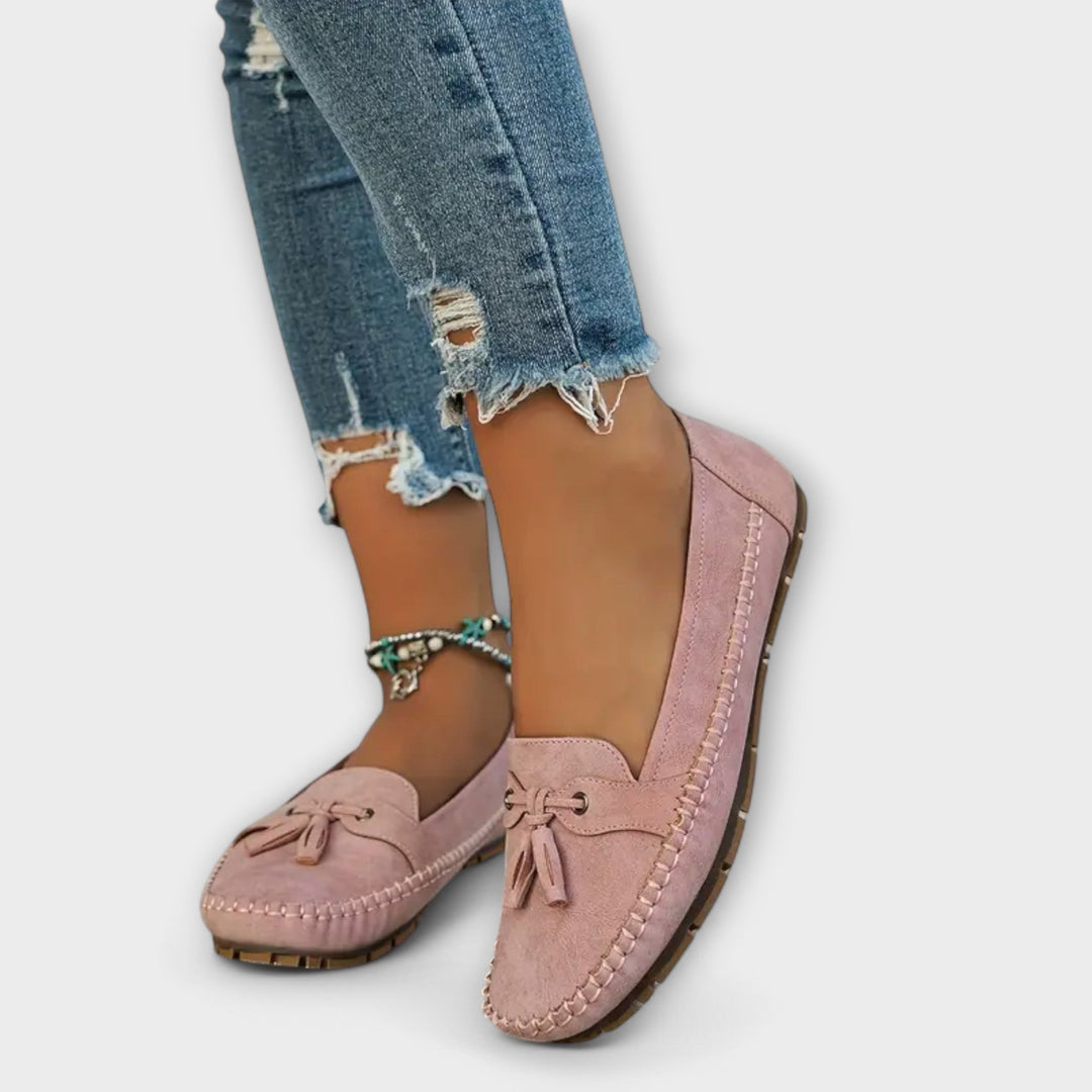 Lise – Timeless Moccasins