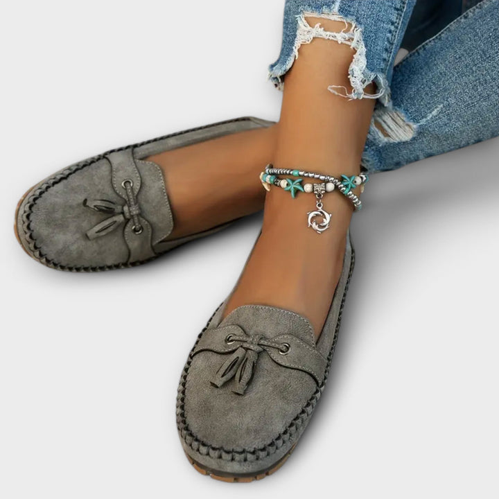 Lise – Timeless Moccasins