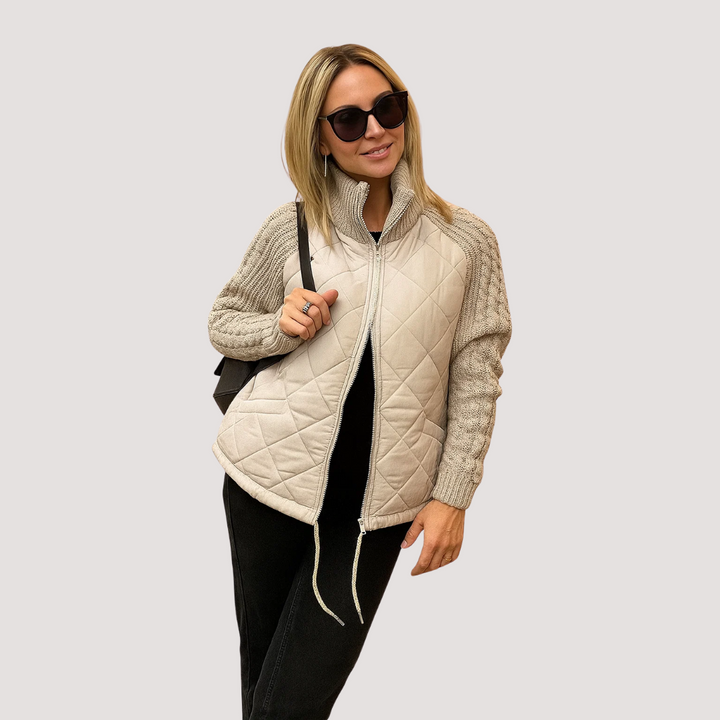 Manon - Elegant Cardigan