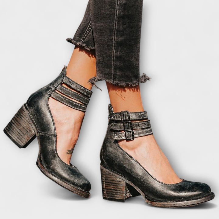 Bella – Stylish Orthopaedic Shoe