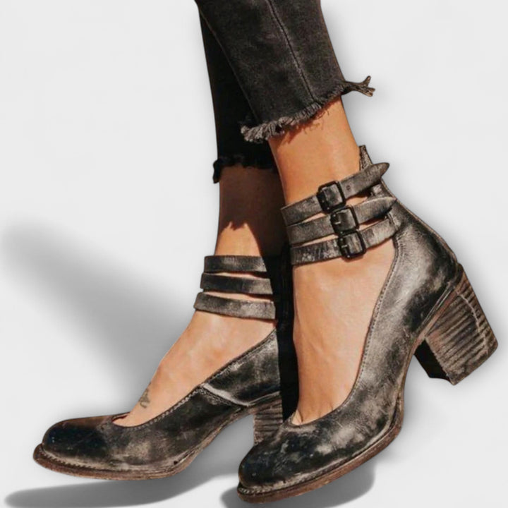 Bella – Stylish Orthopaedic Shoe