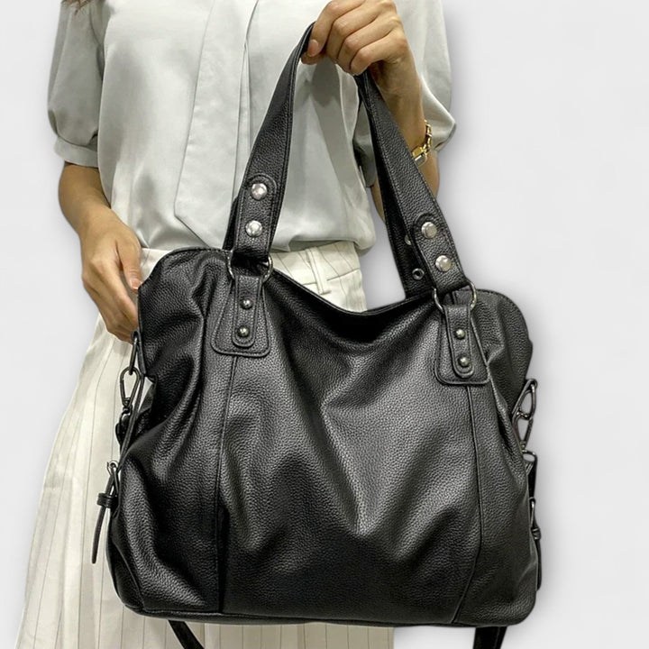 Justine - Elegant Shoulder Bag