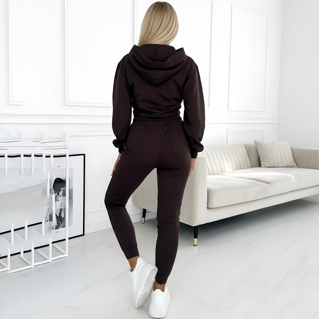 Kalina – Elegant and Comfortable Tracksuit