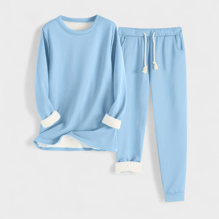 Karin - Comfortable Lounge Set