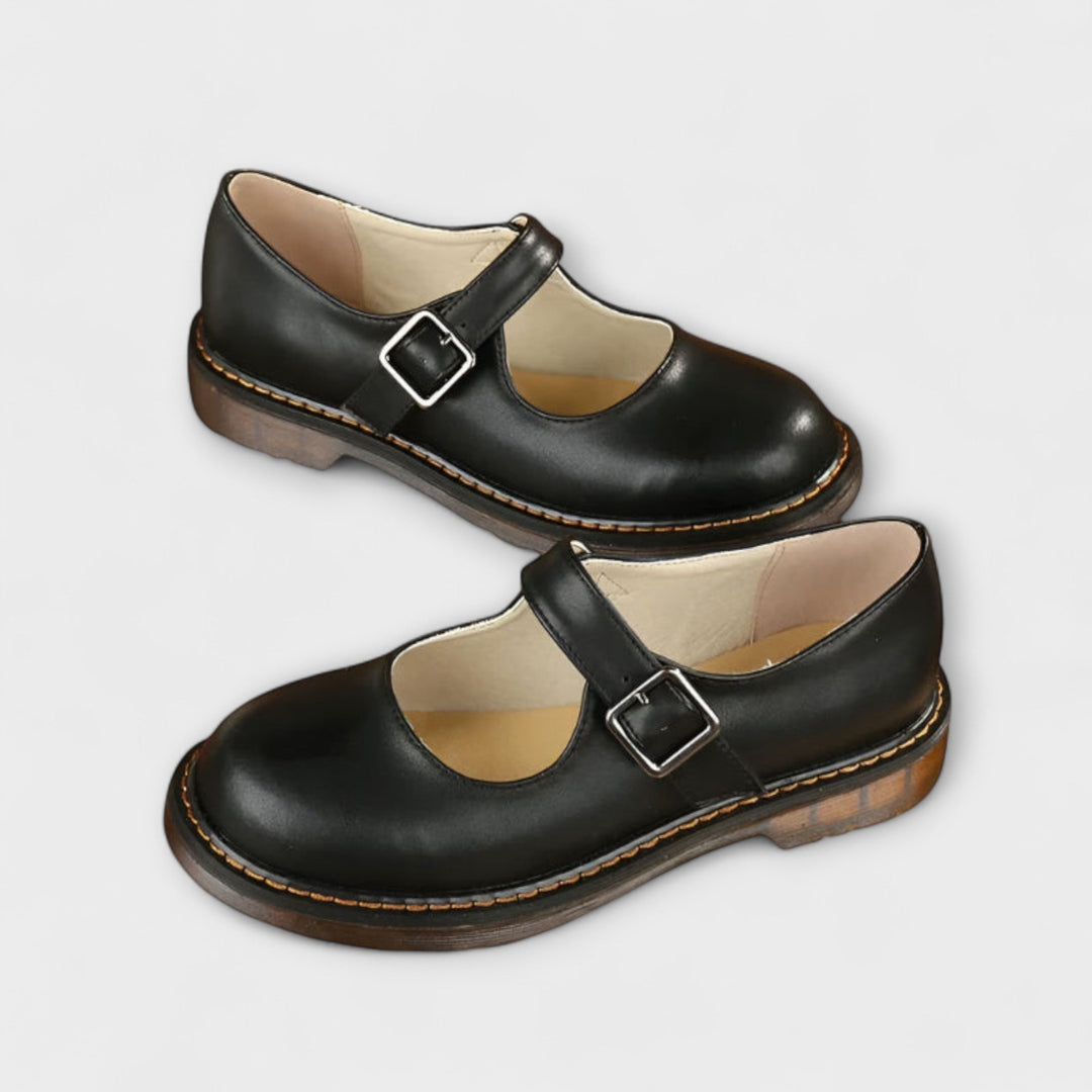 Jane – Leather Shoes with Strap