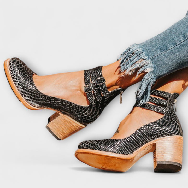 Bella – Stylish Orthopaedic Shoe