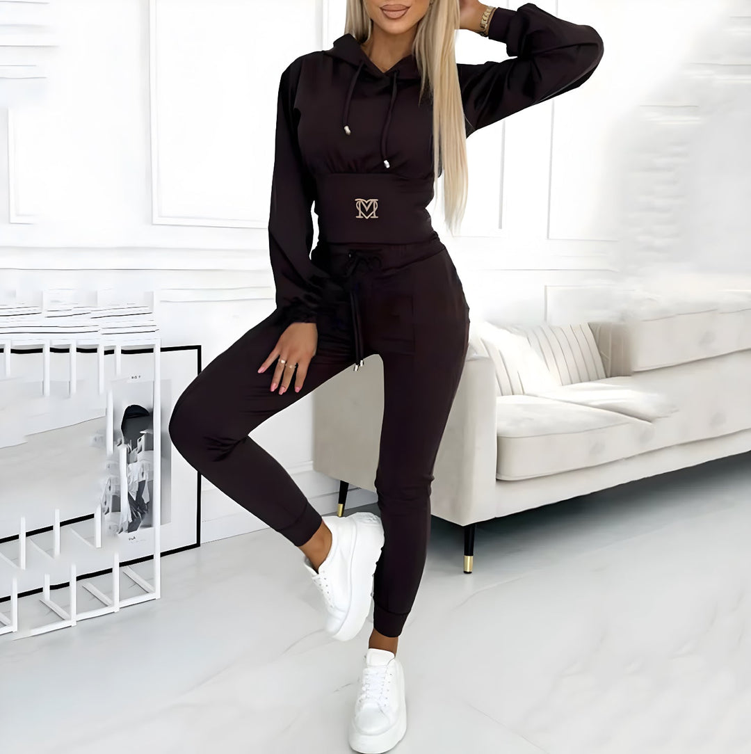 Kalina – Elegant and Comfortable Tracksuit