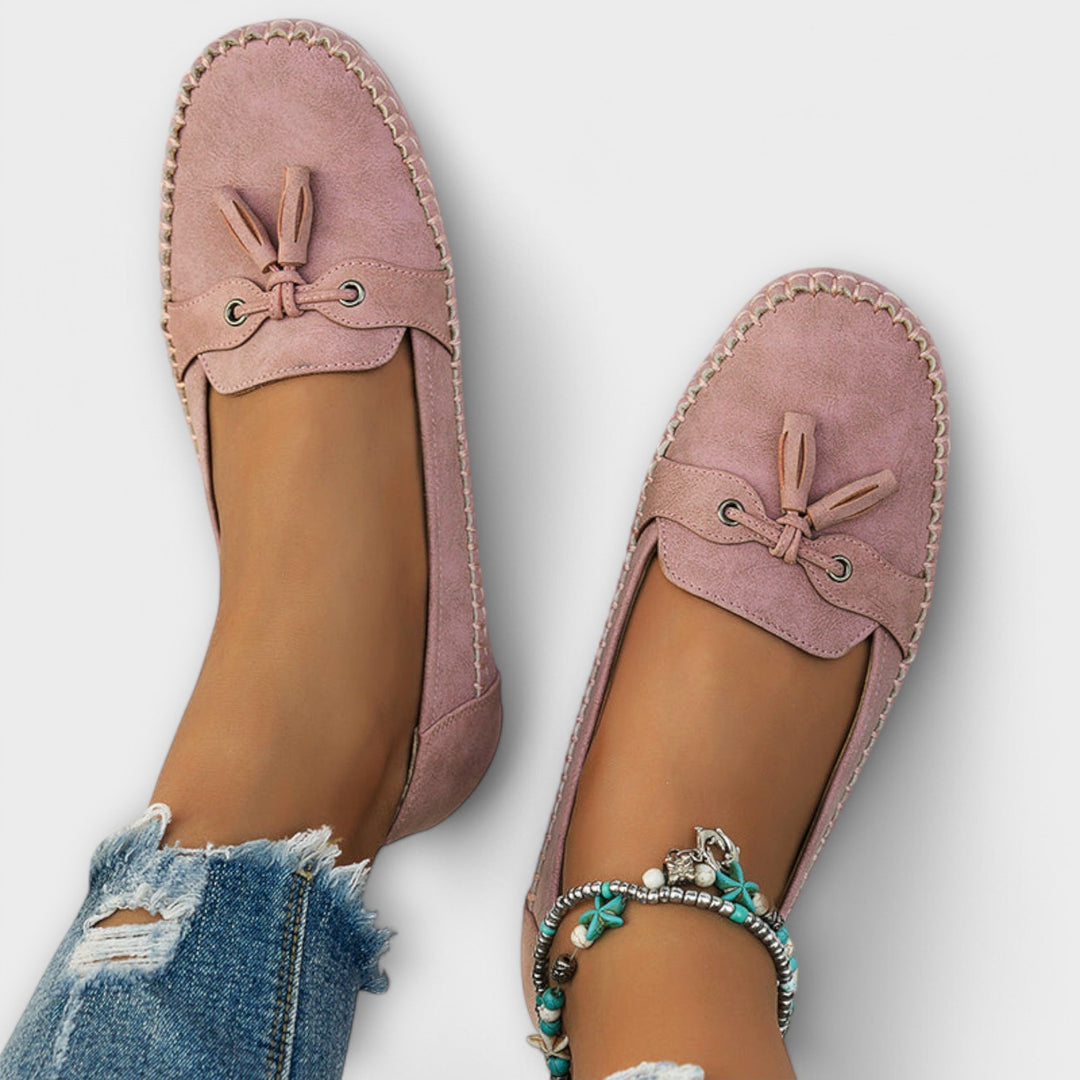 Lise – Timeless Moccasins
