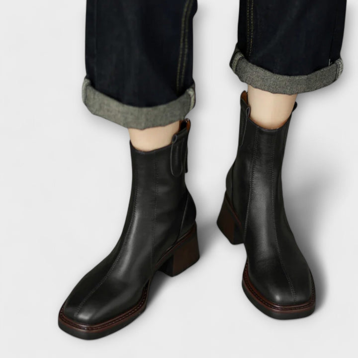 June – Classic Square Boots