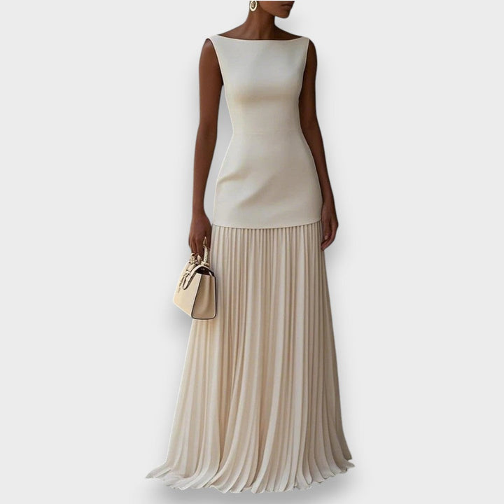 Klara - Sleeveless Pleated Dress