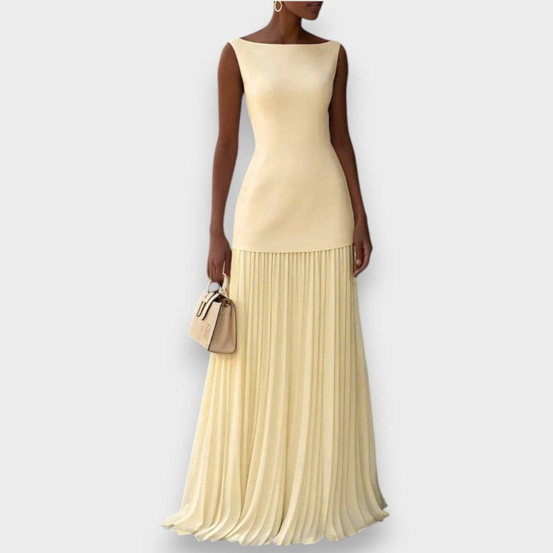 Klara - Sleeveless Pleated Dress