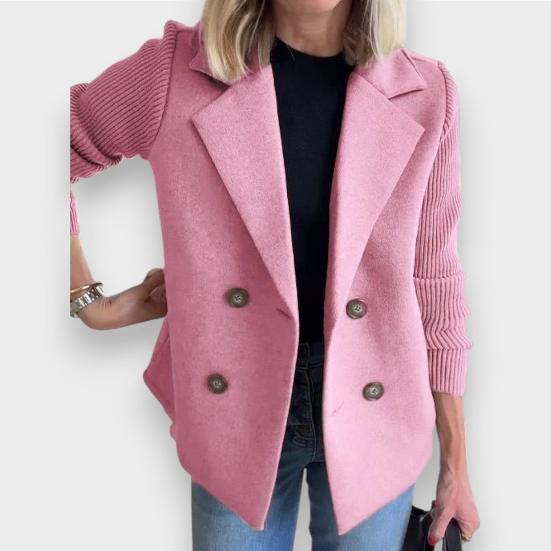 Amora - Elegant Cardigan